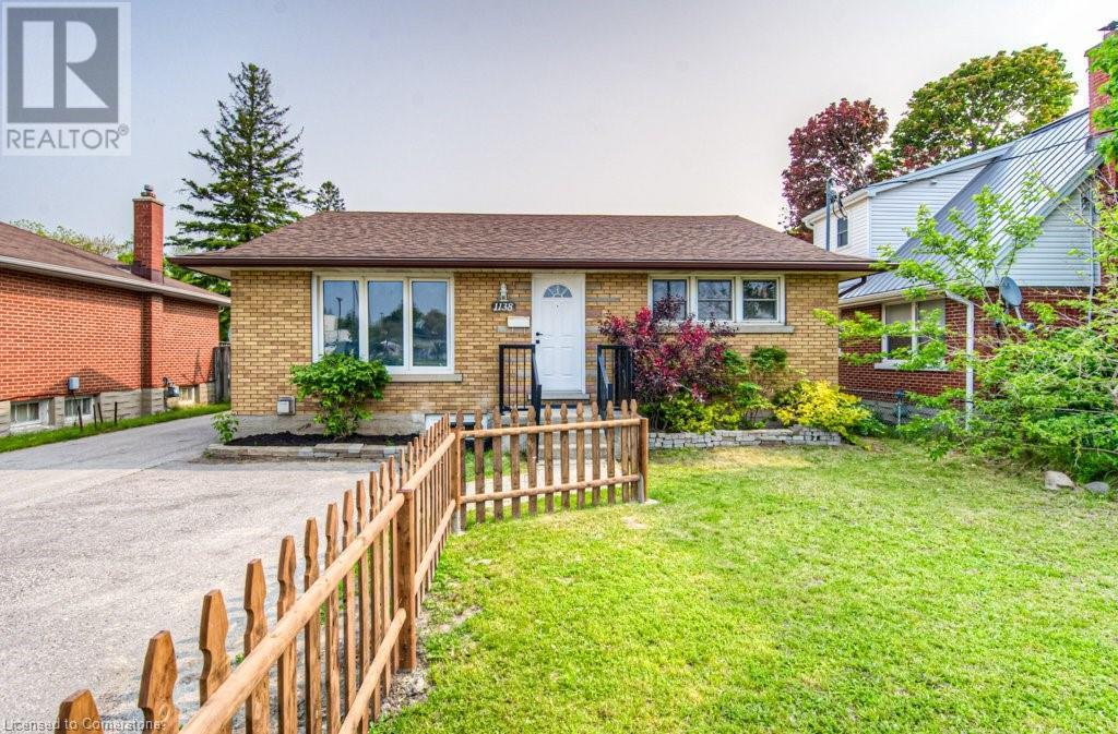 1138 Weber Street E, Kitchener, Ontario  N2A 1B9 - Photo 3 - 40737087