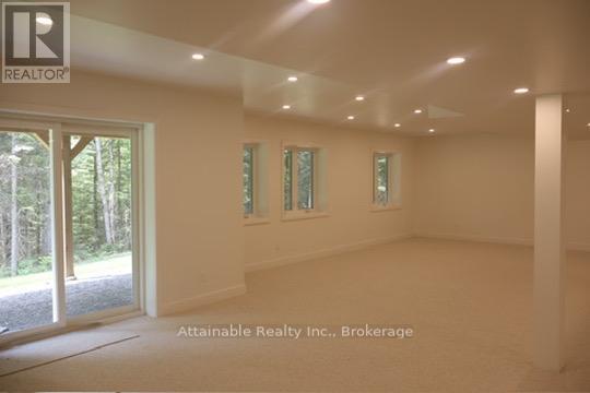 24 Collins Court, Huntsville, Ontario  P0B 1M0 - Photo 9 - X12194781