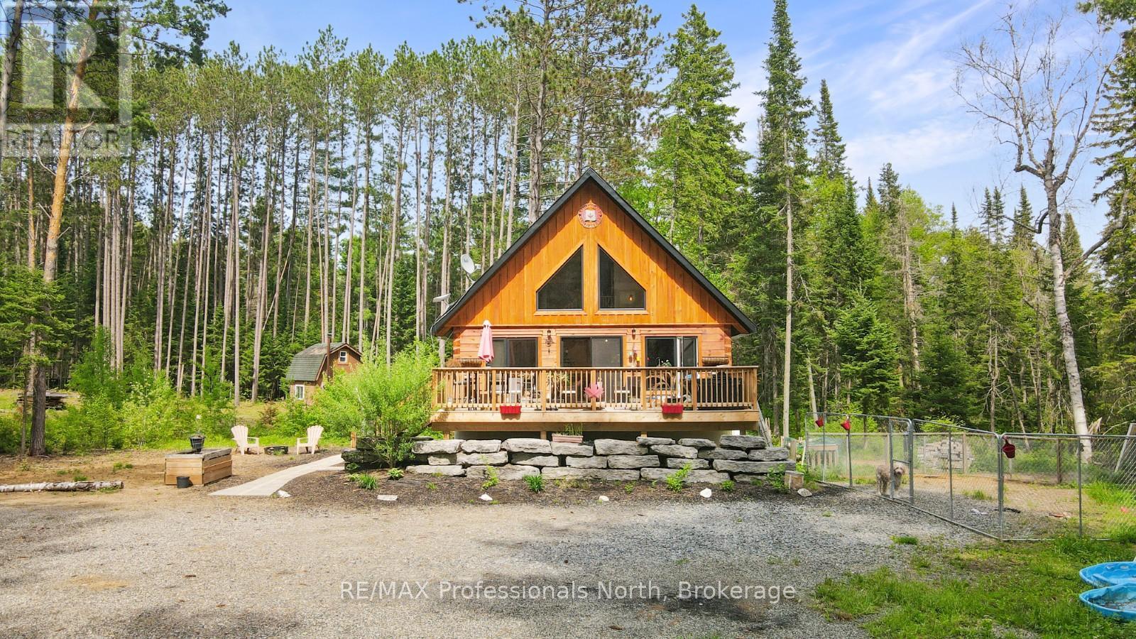 1392 Carroll Road, Dysart Et Al, Ontario  K0M 1S0 - Photo 6 - X12195067