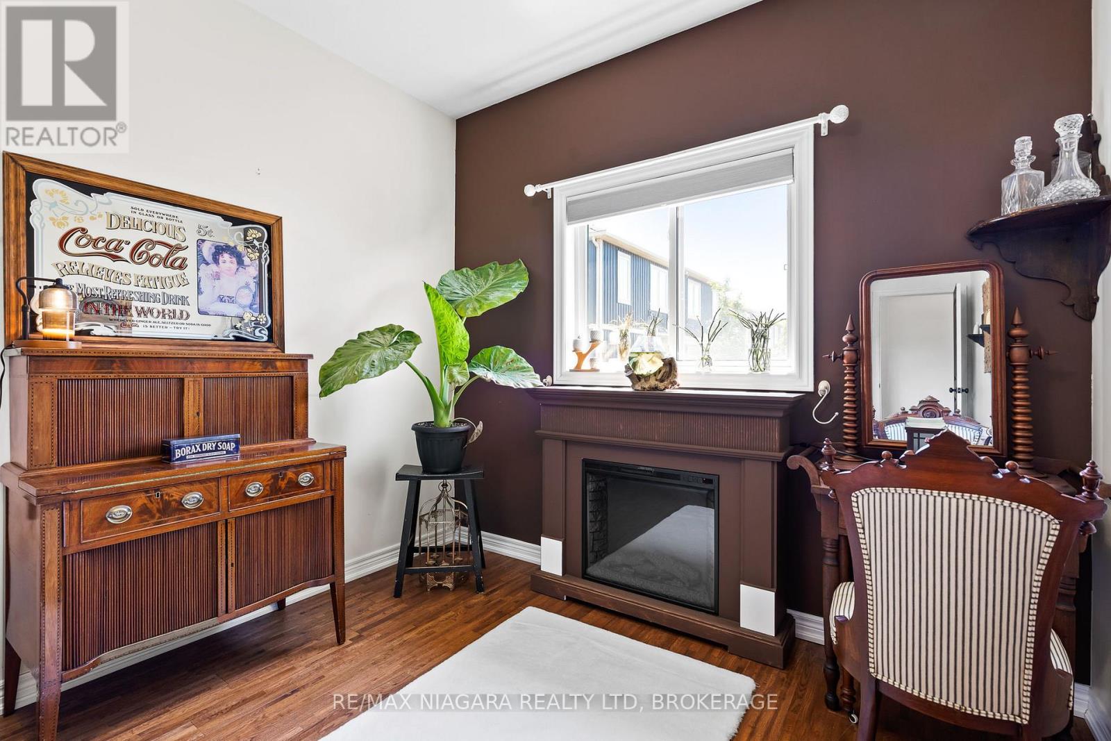 10 Corbin Street, St. Catharines, Ontario  L2P 0C3 - Photo 14 - X12195286