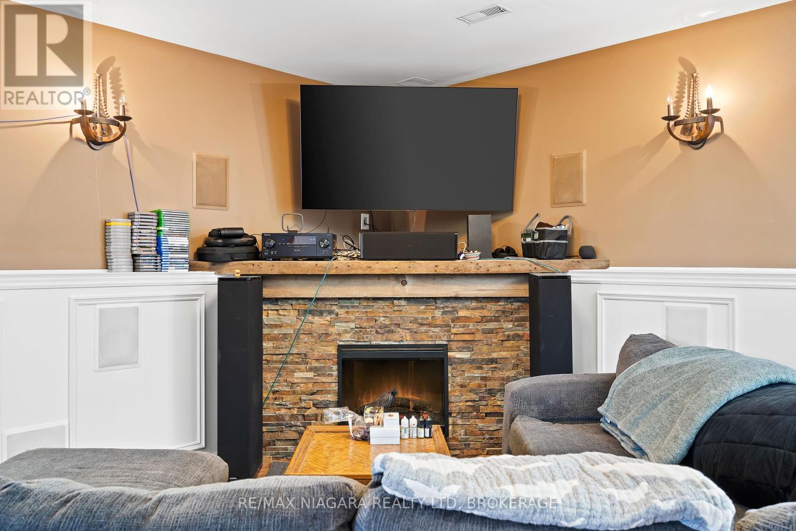 10 Corbin Street, St. Catharines (Oakdale), Ontario  L2P 0C3 - Photo 27 - X12195286