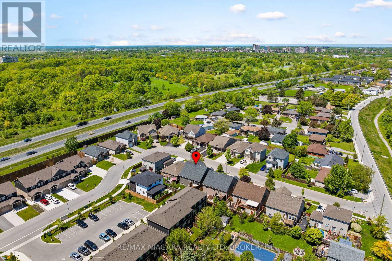 10 Corbin Street, St. Catharines, Ontario  L2P 0C3 - Photo 43 - X12195286
