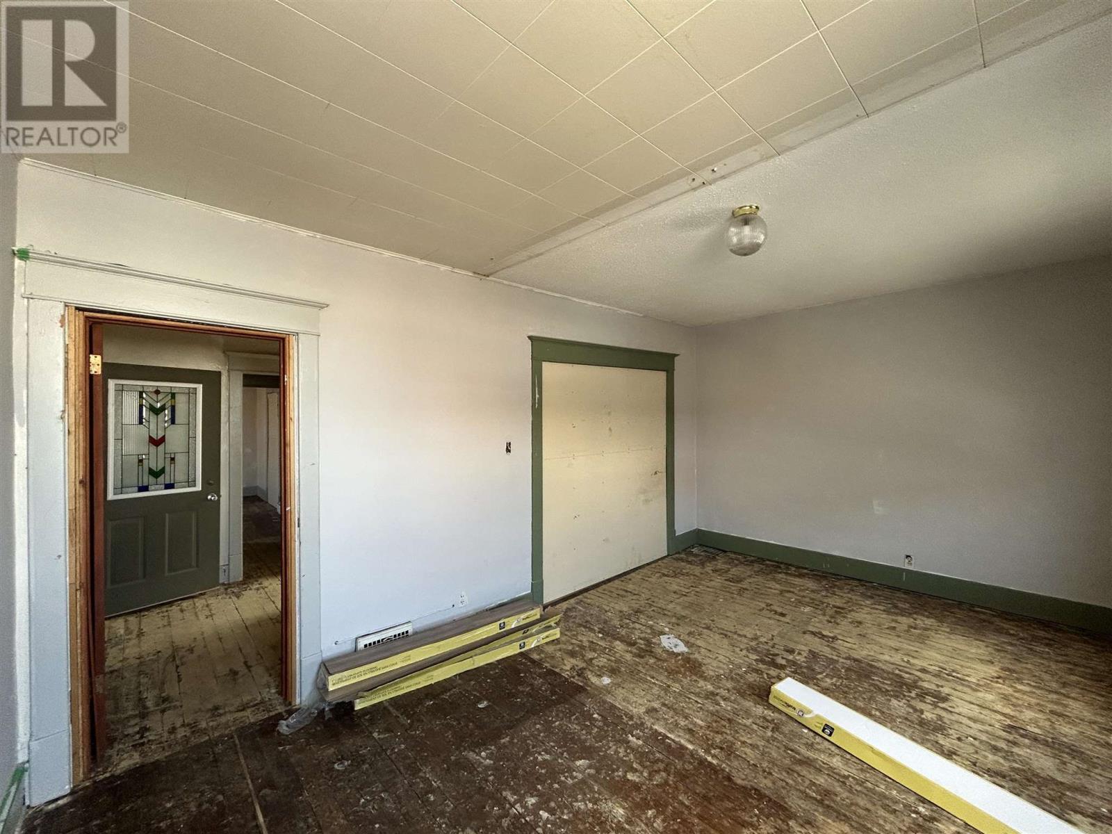 215 Scott St, Fort Frances, Ontario  P9A 1G8 - Photo 18 - TB251512