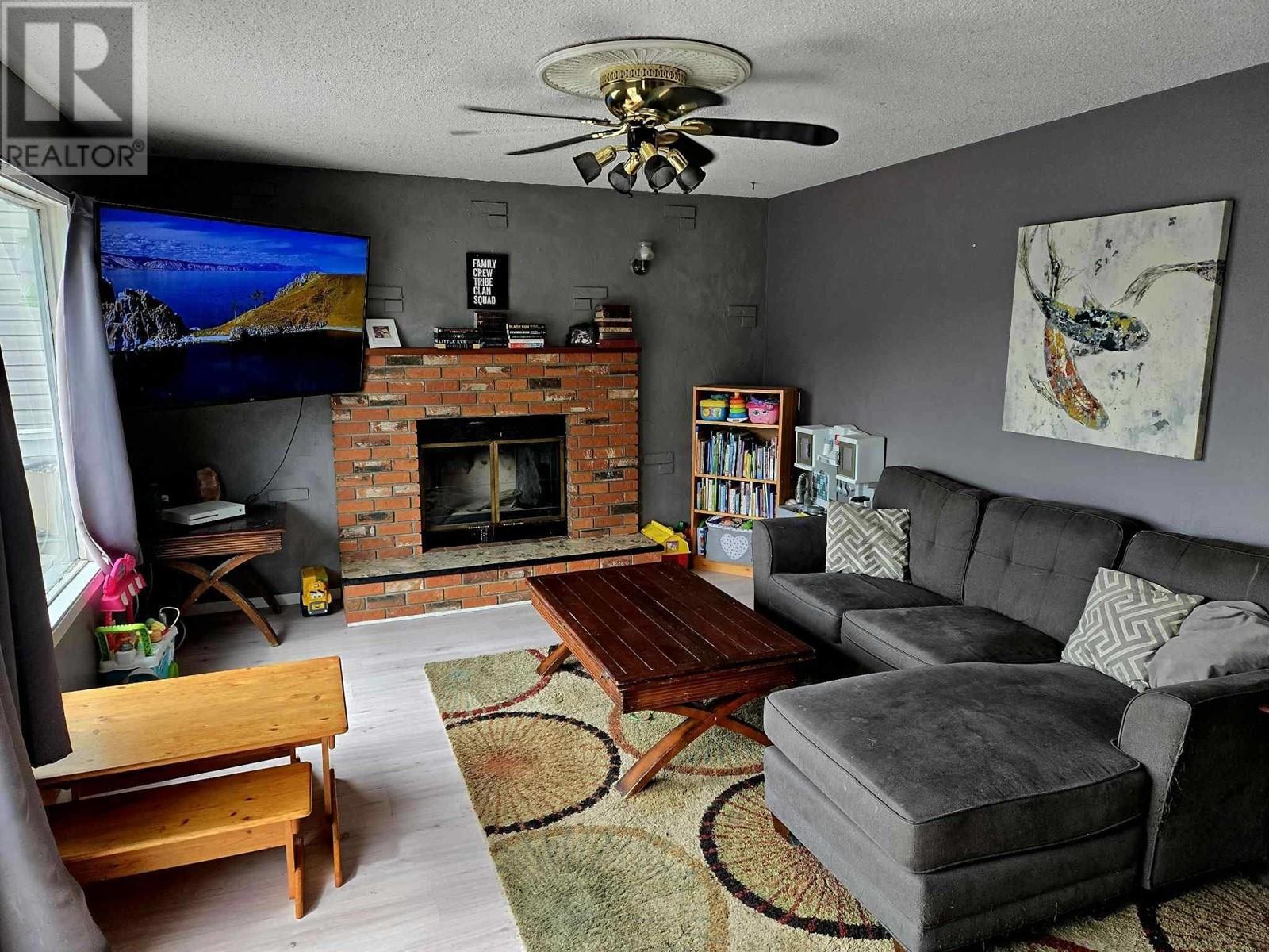 220 Litzenburg Crescent, Williams Lake, British Columbia  V2G 4G6 - Photo 4 - R3010556