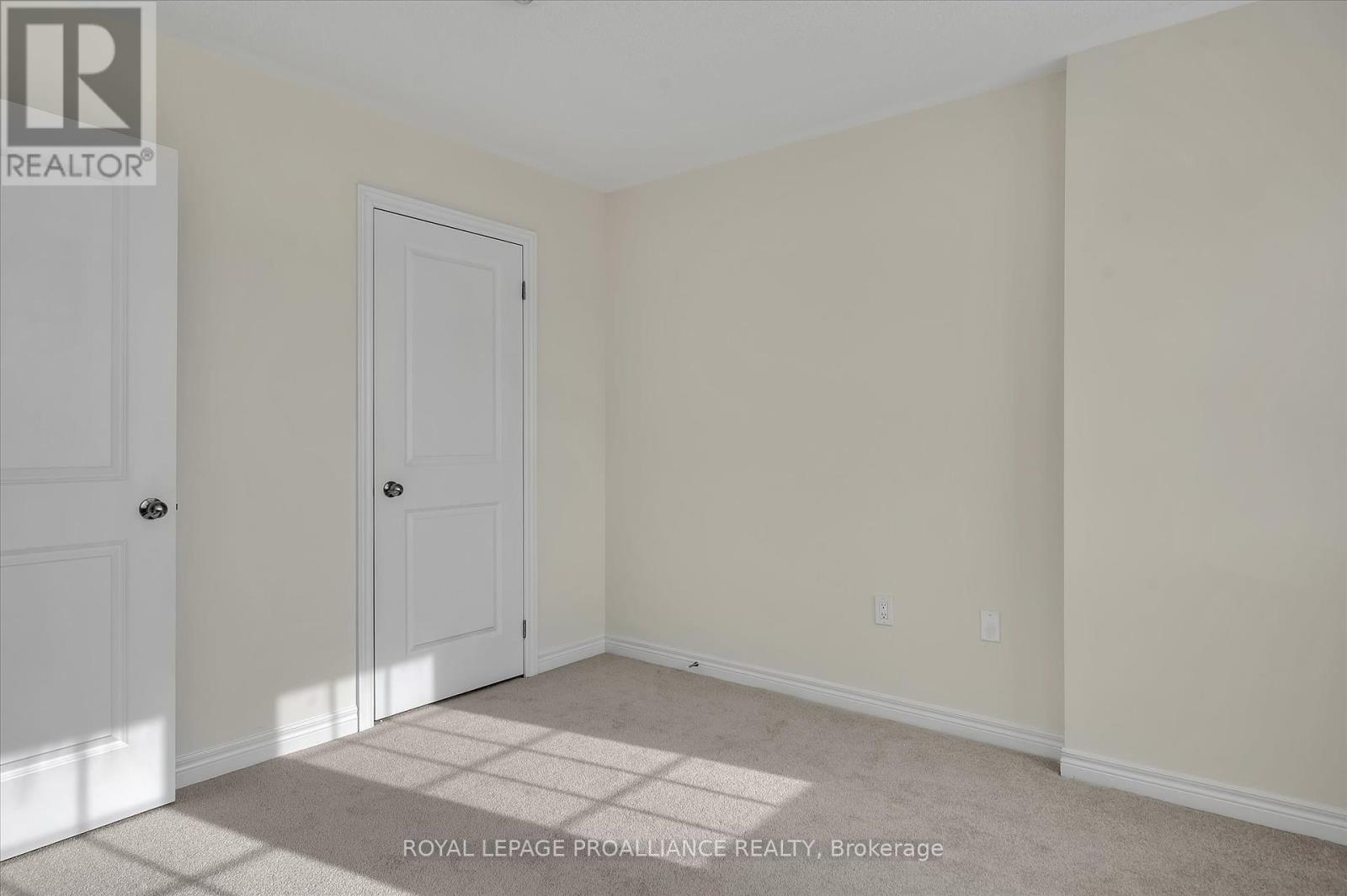 902 Bamford Terrace, Peterborough North, Ontario  K9K 0H4 - Photo 36 - X12195307