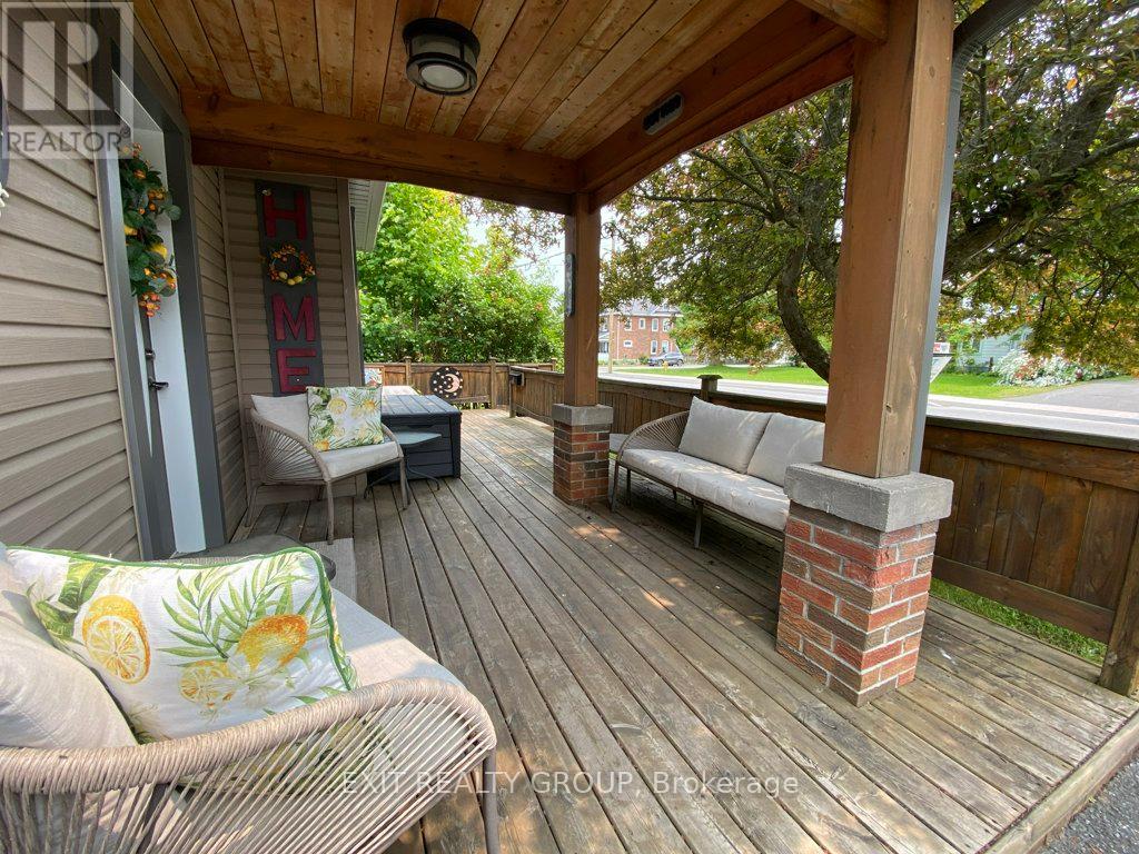 Property at 146 CRESWELL DRIVE image 2