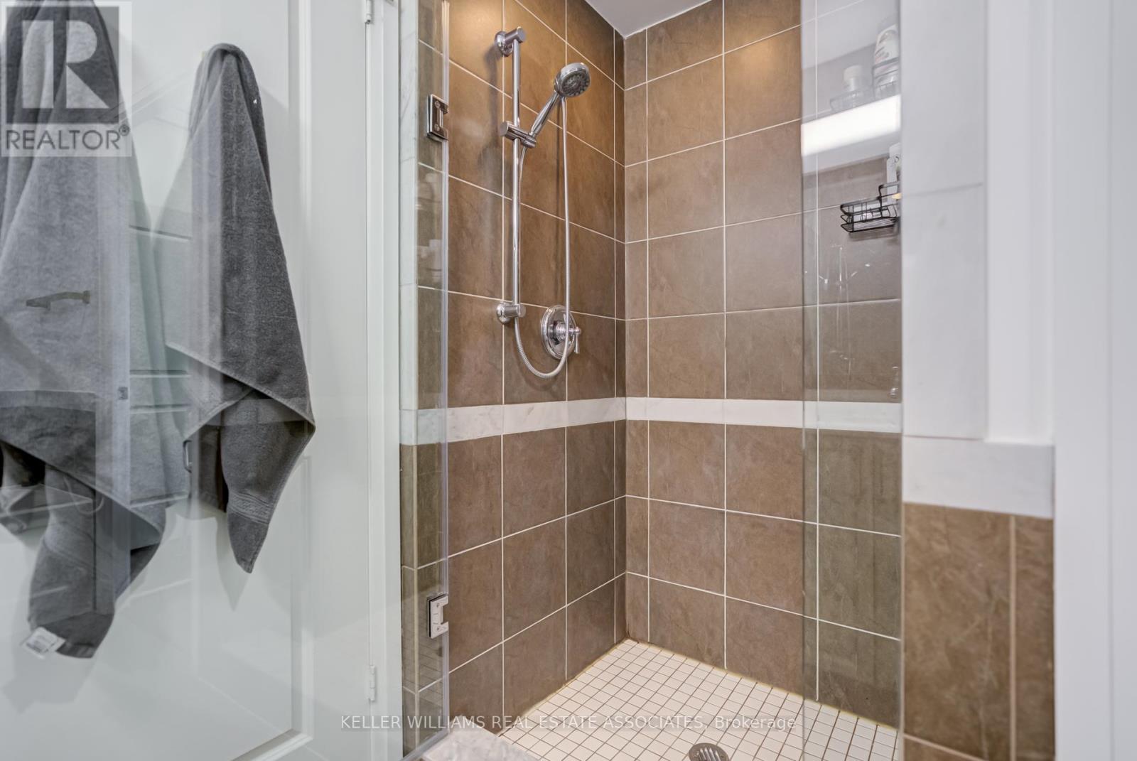 Lph09 - 1055 Southdown Road, Mississauga (Clarkson), Ontario  L5J 0A3 - Photo 23 - W12195165
