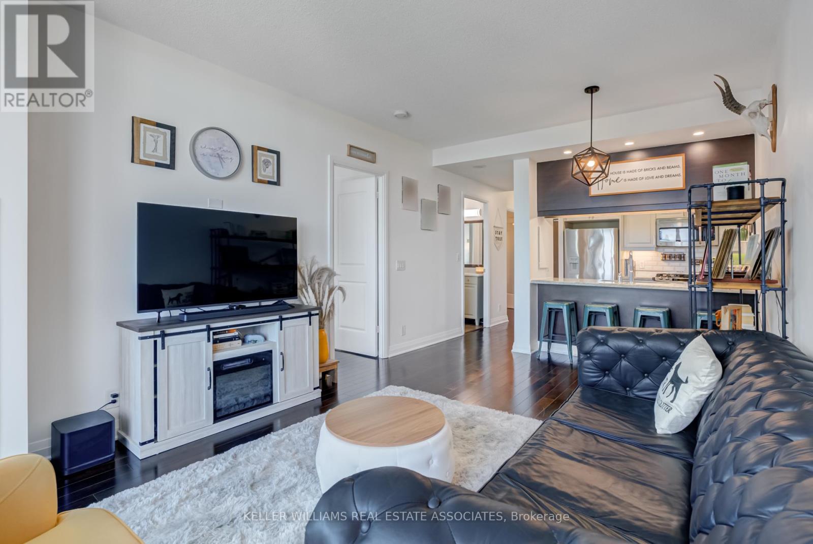 Lph09 - 1055 Southdown Road, Mississauga, Ontario  L5J 0A3 - Photo 7 - W12195165