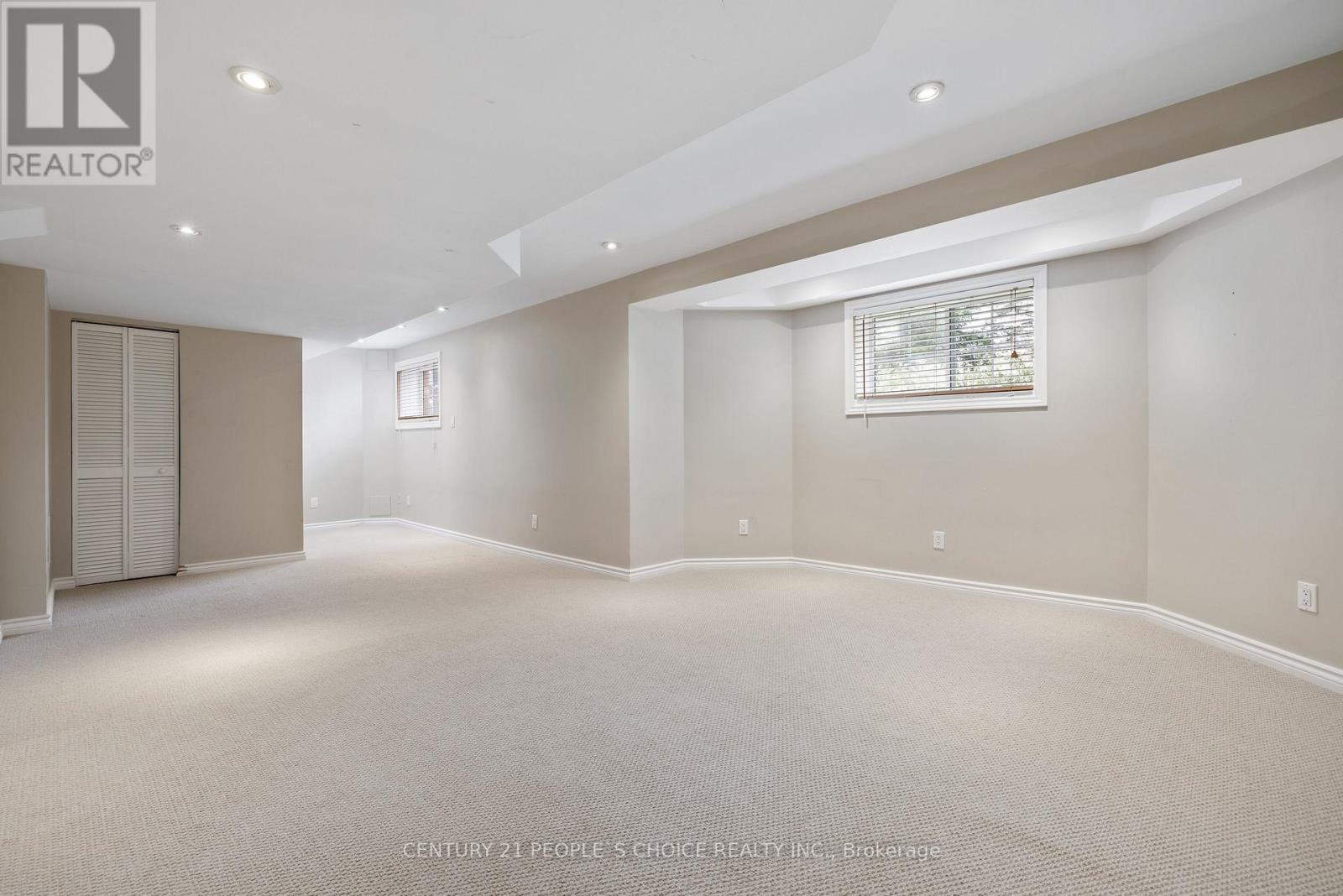 2490 Valleyridge Drive, Oakville (Bc Bronte Creek), Ontario  L6M 5H1 - Photo 37 - W12195177
