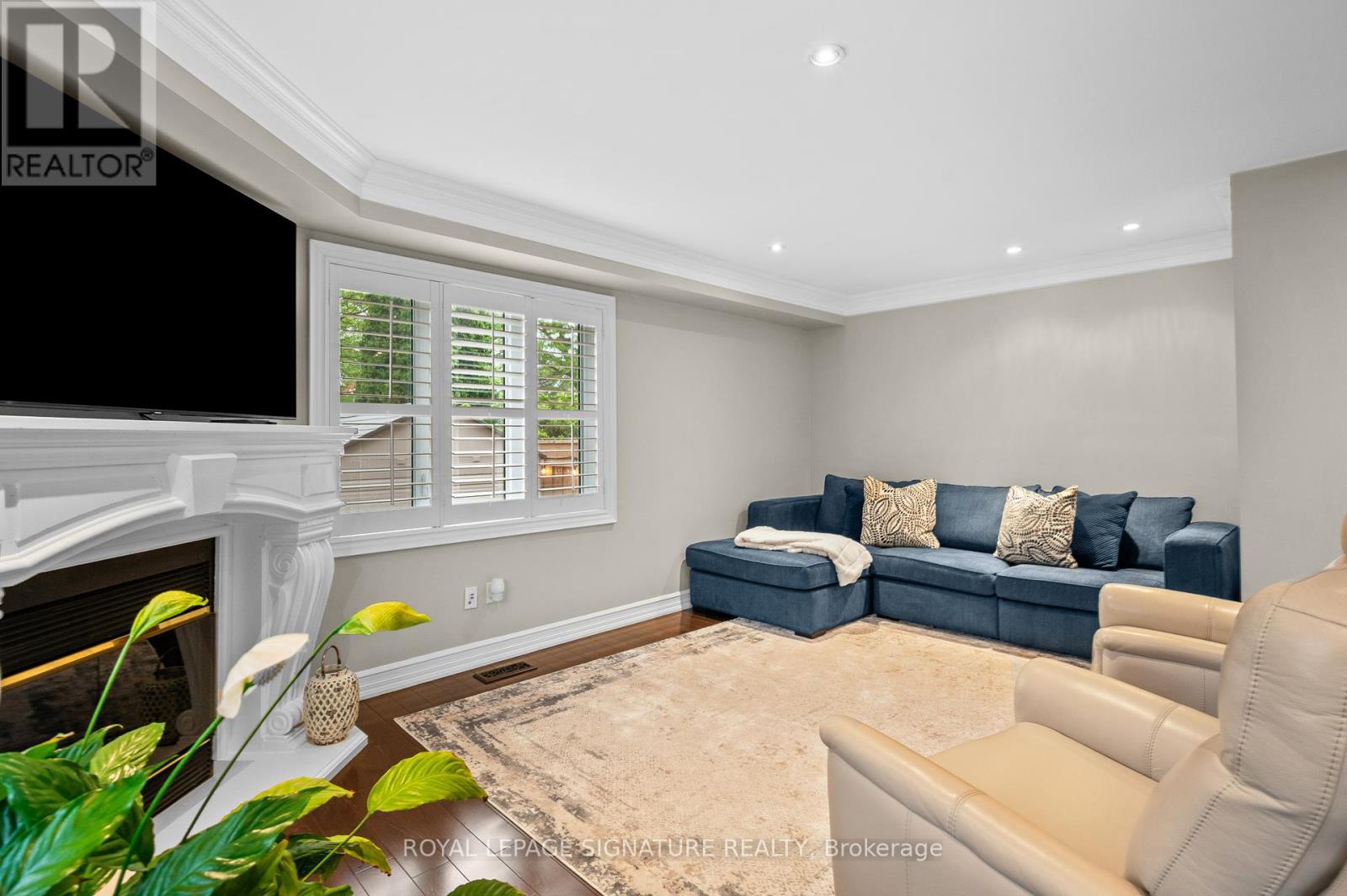 2718 Quails Run, Mississauga, Ontario  L5M 5K3 - Photo 10 - W12195201