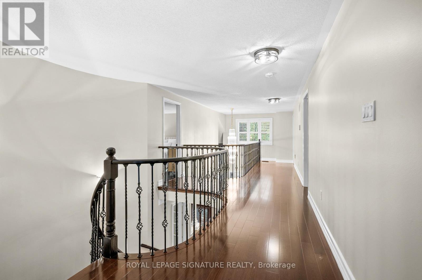 2718 Quails Run, Mississauga, Ontario  L5M 5K3 - Photo 21 - W12195201