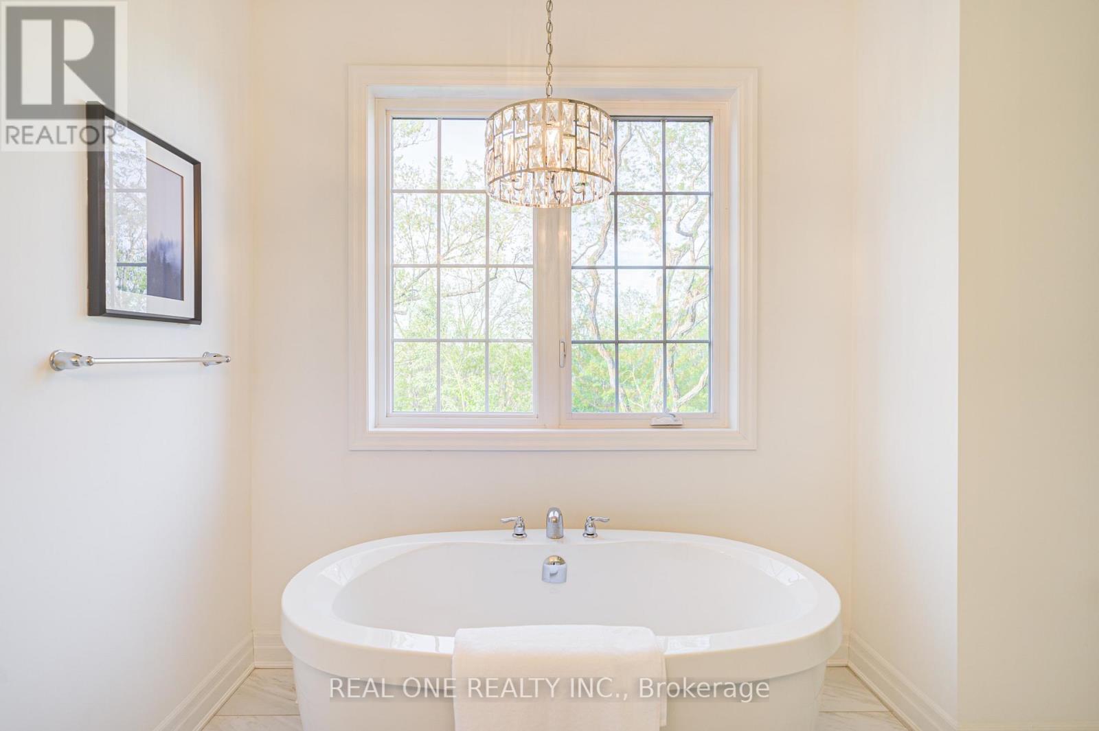 1249 Sweetfern Crescent, Milton (Cb Cobban), Ontario  L9E 1M1 - Photo 30 - W12195230