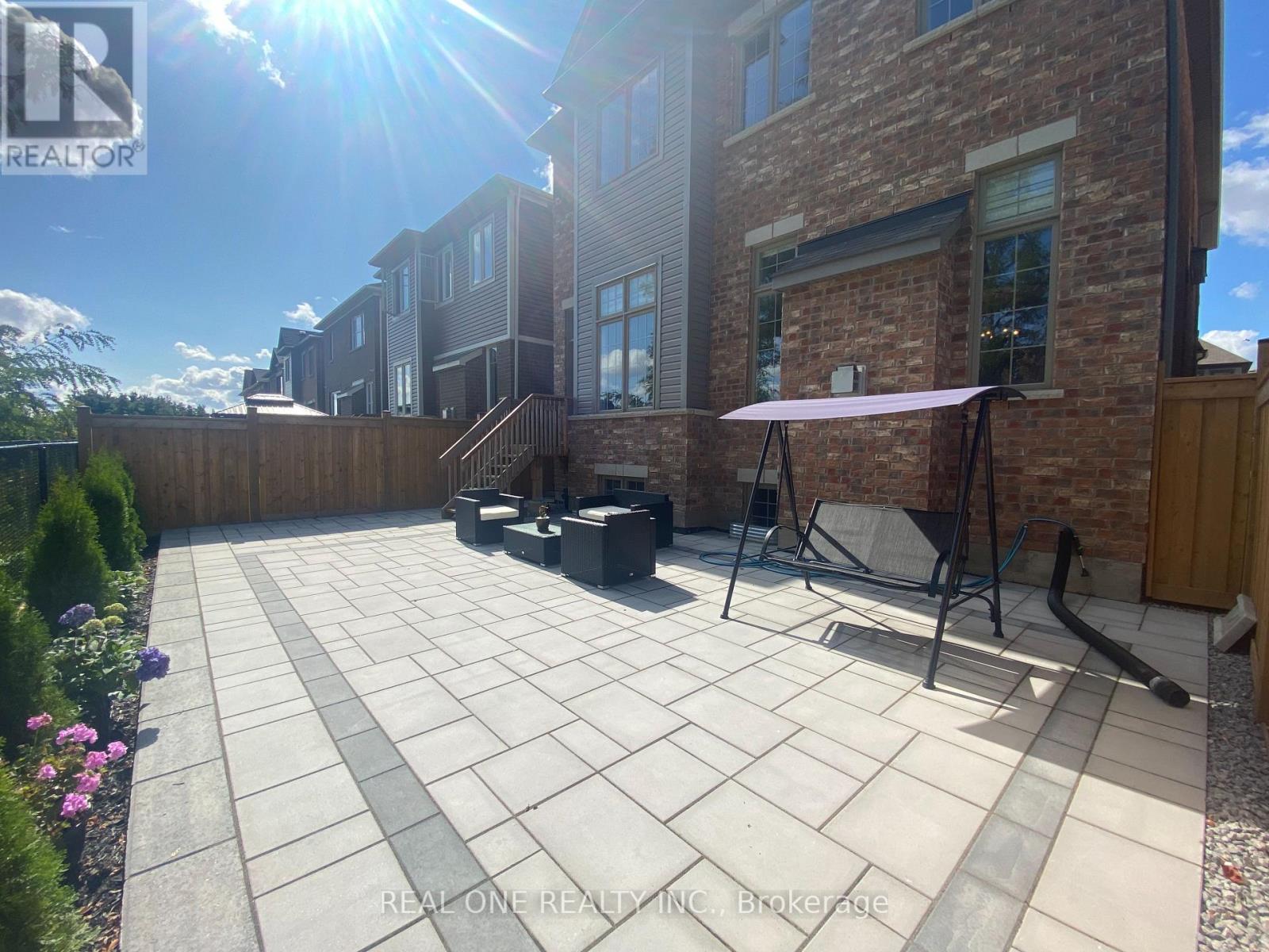 1249 Sweetfern Crescent, Milton, Ontario  L9E 1M1 - Photo 43 - W12195230