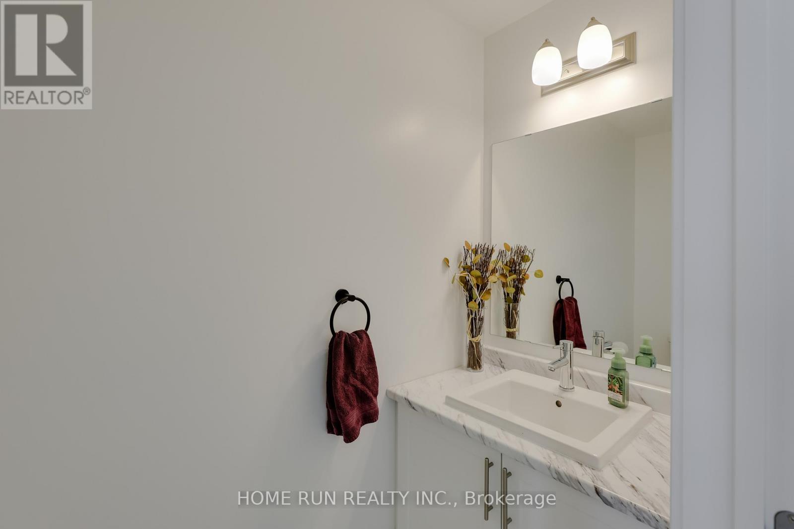 1018 Montelena Road, Ottawa, Ontario  K2S 2R8 - Photo 6 - X12195298