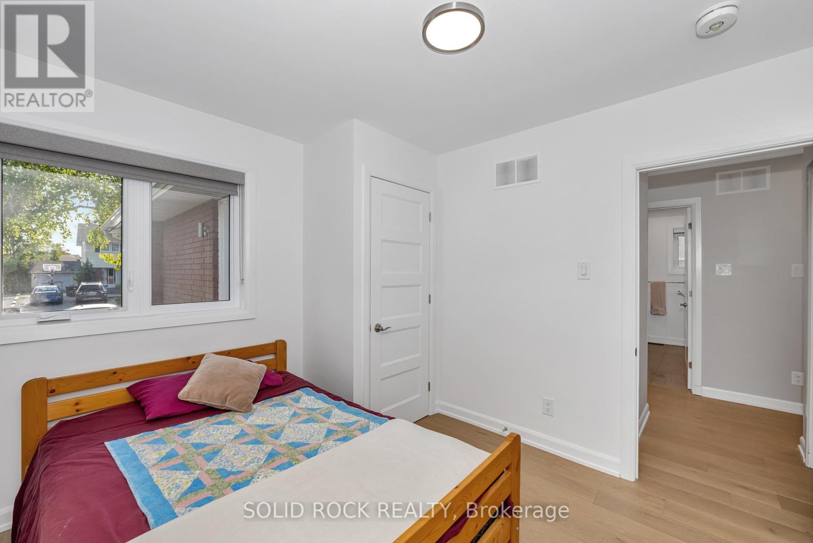 1229 Erindale Drive, Ottawa, Ontario  K2C 2G2 - Photo 16 - X12195340