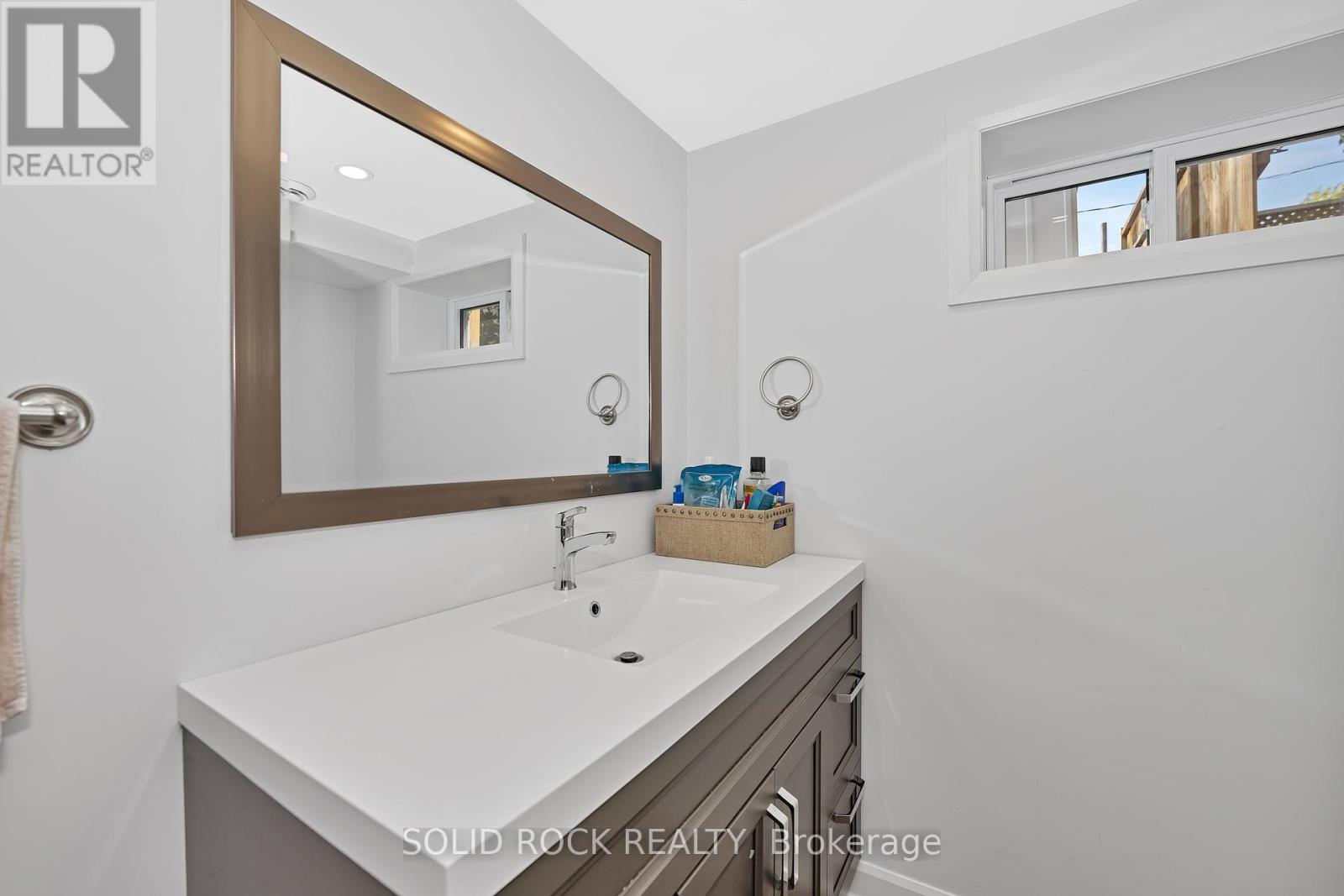 1229 Erindale Drive, Ottawa, Ontario  K2C 2G2 - Photo 28 - X12195340