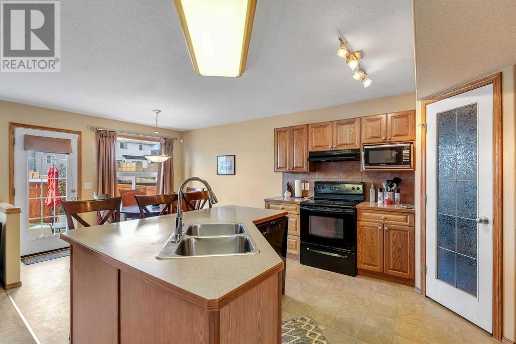 214 Saddlemont Boulevard Ne, Calgary, Alberta  T3J 5E5 - Photo 23 - A2223868