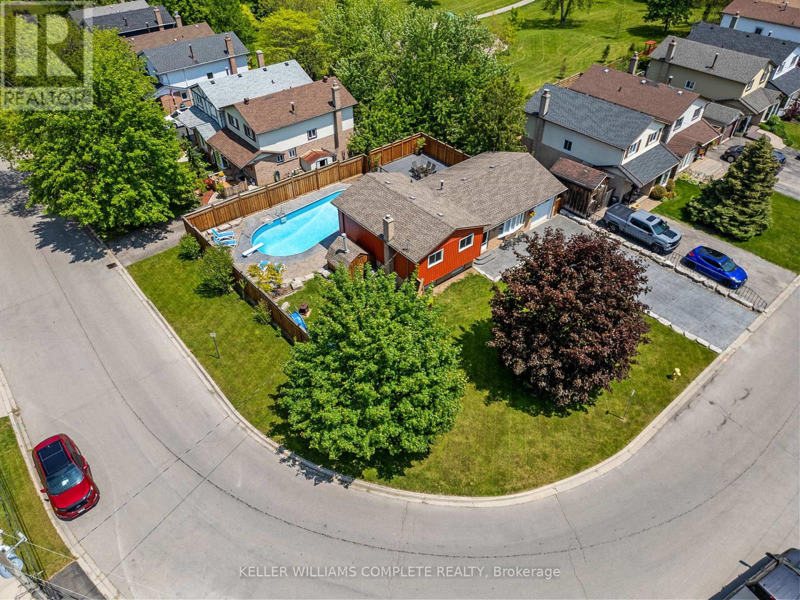 25 Burke Drive, Haldimand, Ontario  N3W 1C3 - Photo 2 - X12195202