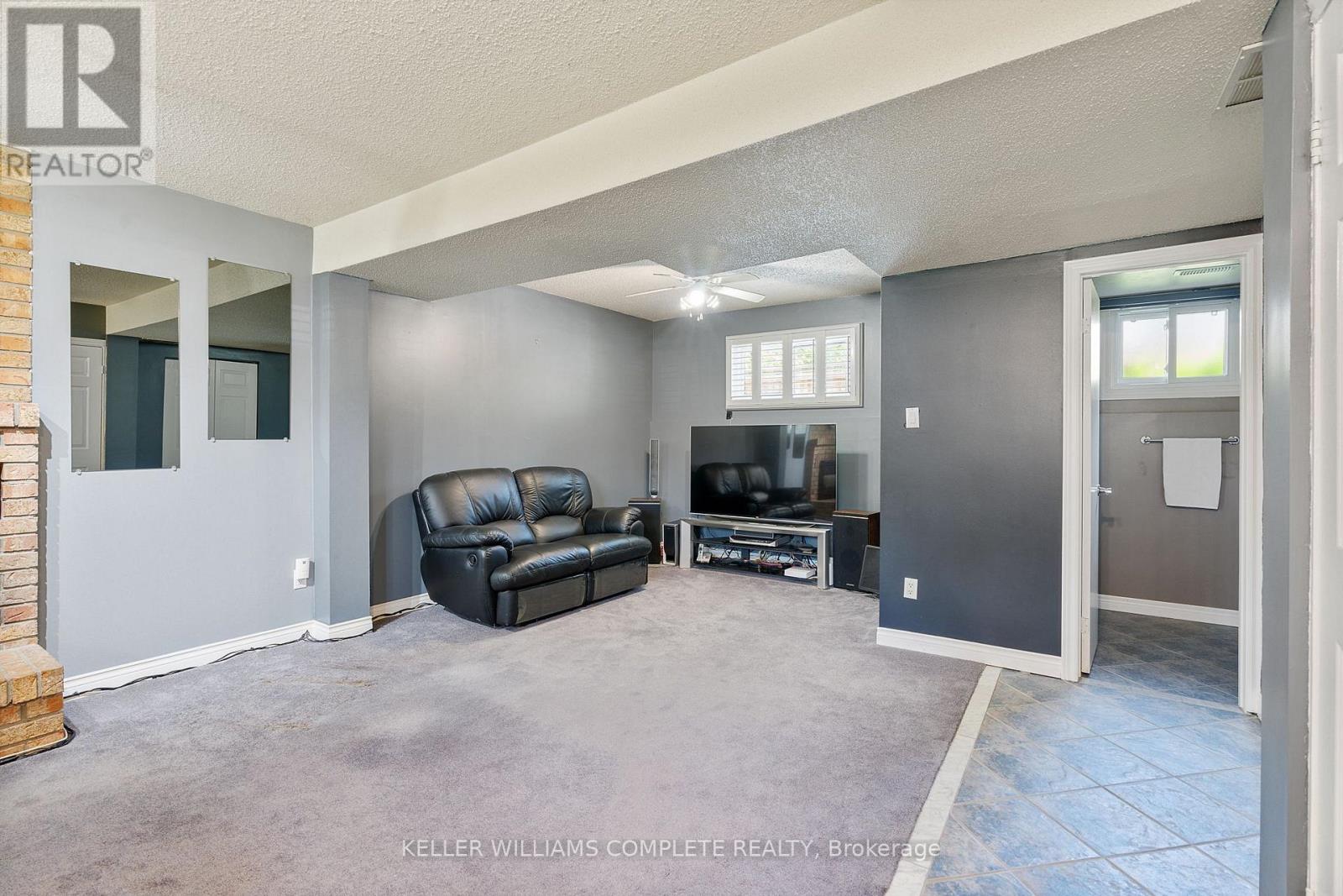 25 Burke Drive, Haldimand, Ontario  N3W 1C3 - Photo 35 - X12195202