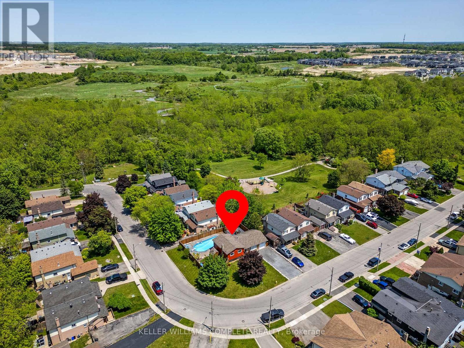 25 Burke Drive, Haldimand, Ontario  N3W 1C3 - Photo 5 - X12195202