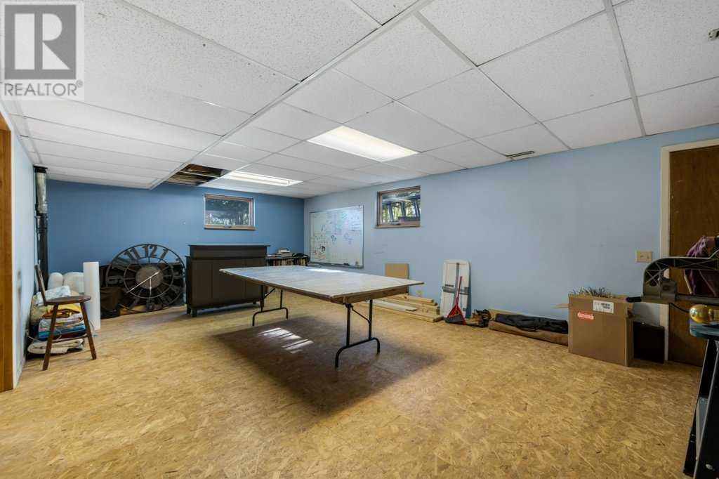 281025 Range Road 42, Rural Rocky View County, Alberta  T4C 1A6 - Photo 31 - A2227589