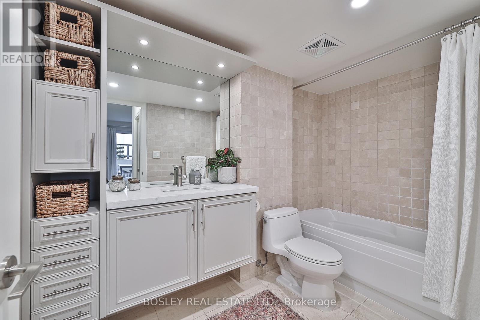 201 - 1430 Yonge Street, Toronto, Ontario  M5B 2M6 - Photo 16 - C12194696