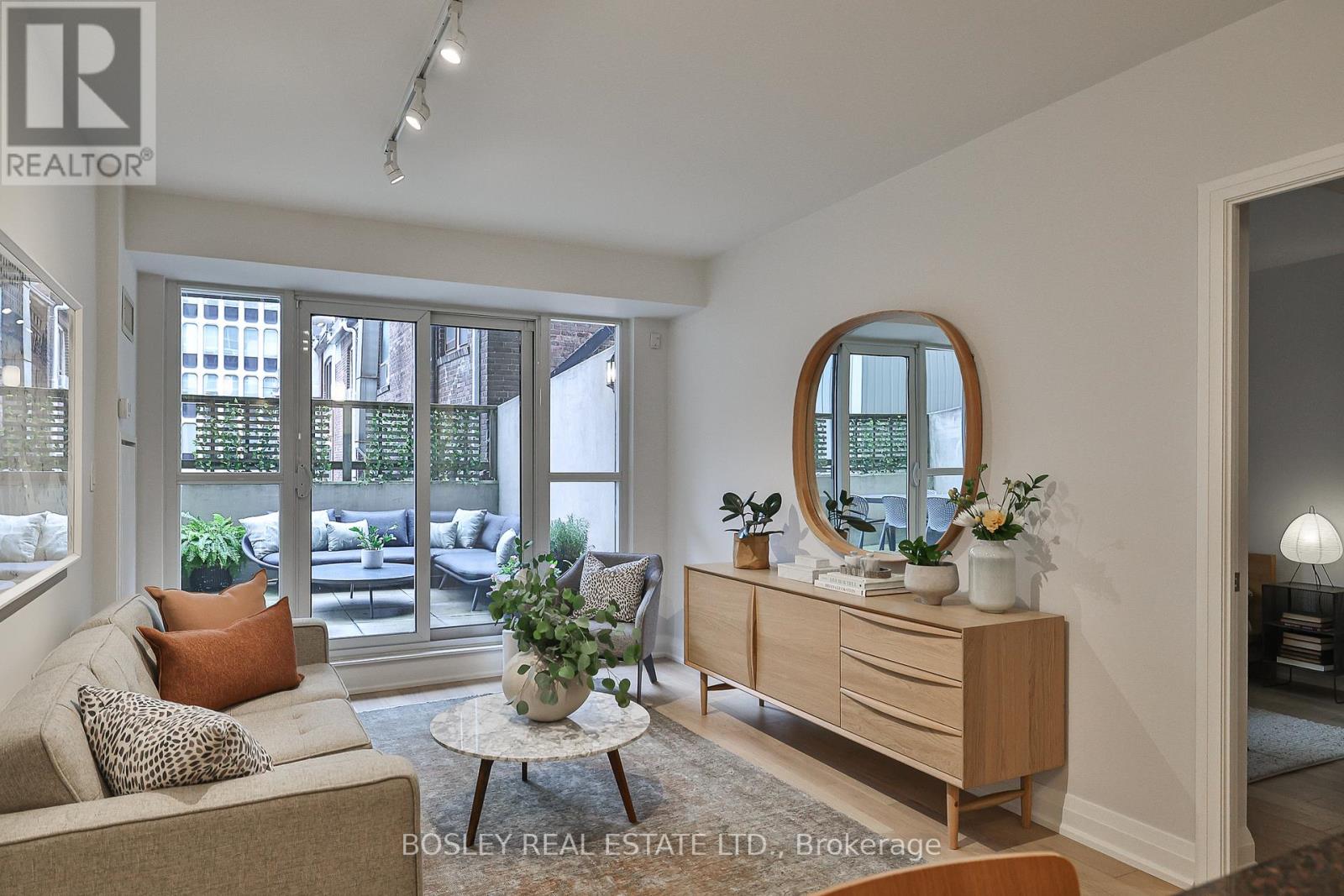 201 - 1430 Yonge Street, Toronto, Ontario  M5B 2M6 - Photo 10 - C12194696