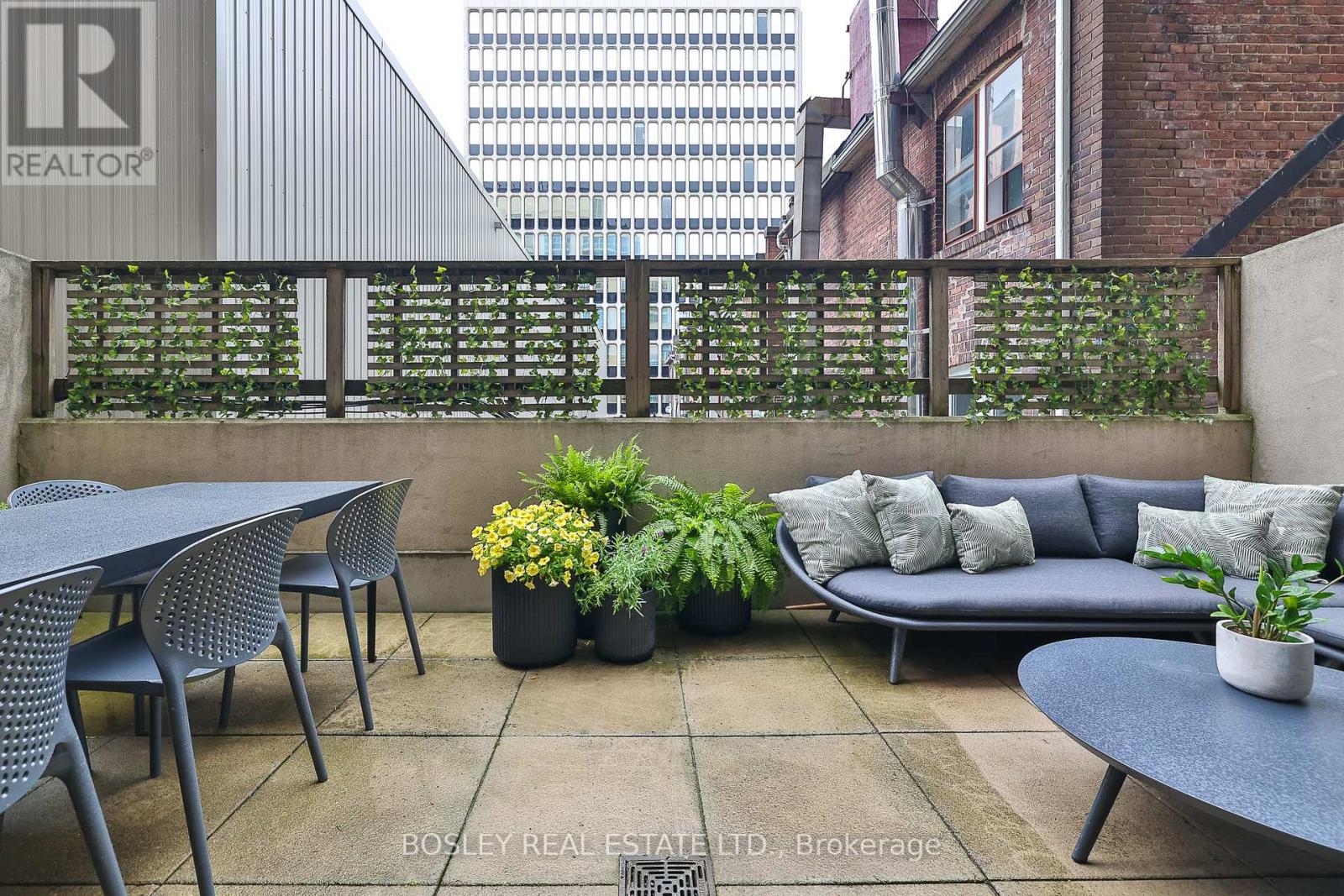 201 - 1430 Yonge Street, Toronto, Ontario  M5B 2M6 - Photo 24 - C12194696