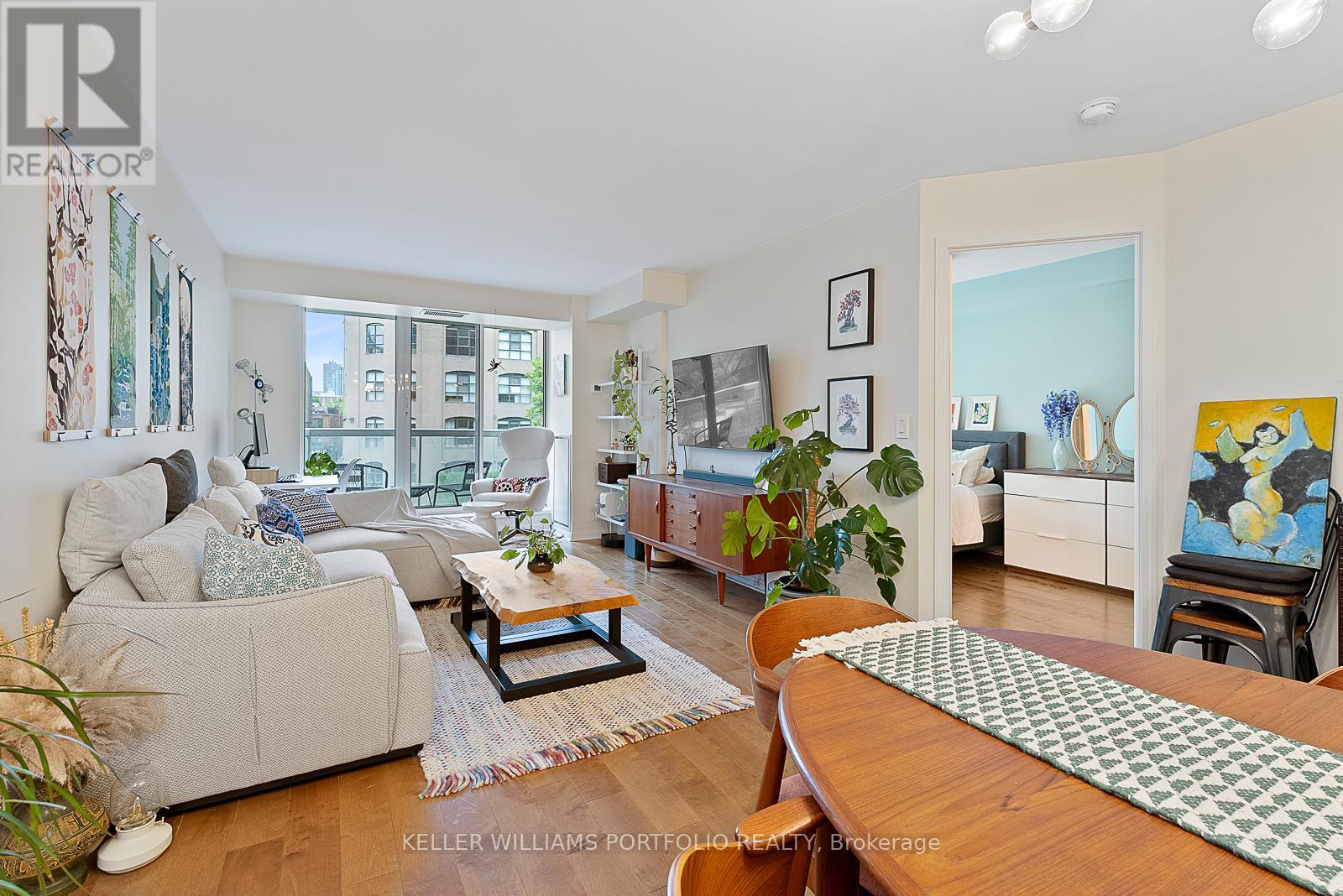 401 - 330 Adelaide Street E, Toronto, Ontario  M5A 4S9 - Photo 11 - C12194714