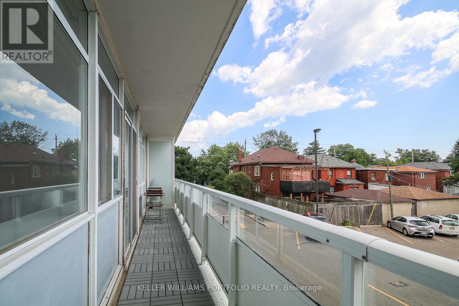 206 - 580 Christie Street, Toronto, Ontario  M6G 3E3 - Photo 19 - C12194742
