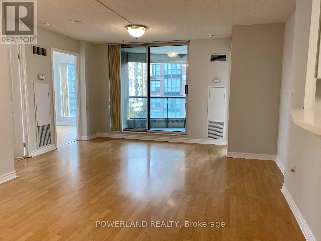 703 - 7 Lorraine Drive, Toronto, Ontario  M2N 7H2 - Photo 6 - C12194770