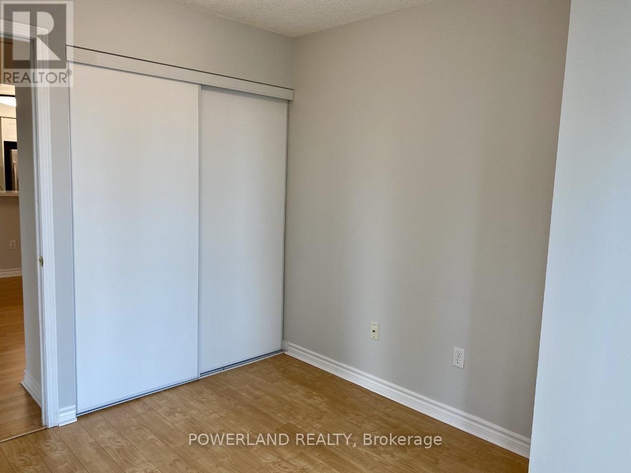 703 - 7 Lorraine Drive, Toronto, Ontario  M2N 7H2 - Photo 9 - C12194770