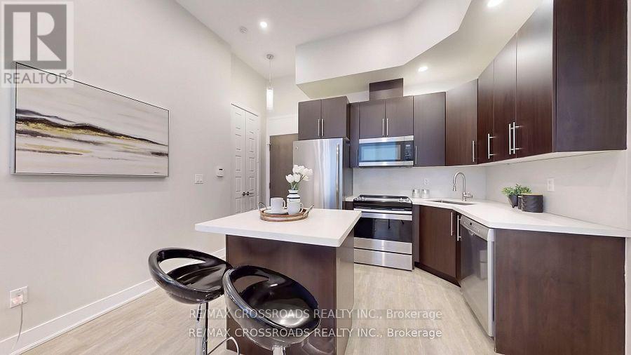 201 - 28 Linden Street, Toronto, Ontario  M4Y 0A4 - Photo 20 - C12194749