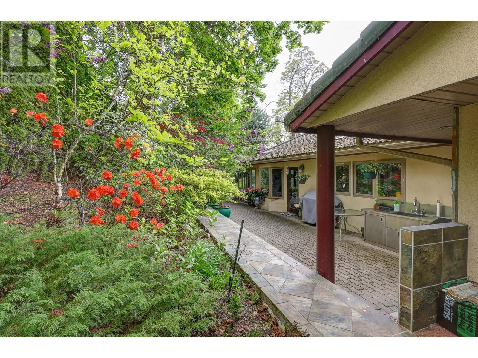 8809 Okanagan Landing Road, Vernon, British Columbia  V1H 1J9 - Photo 40 - 10337921