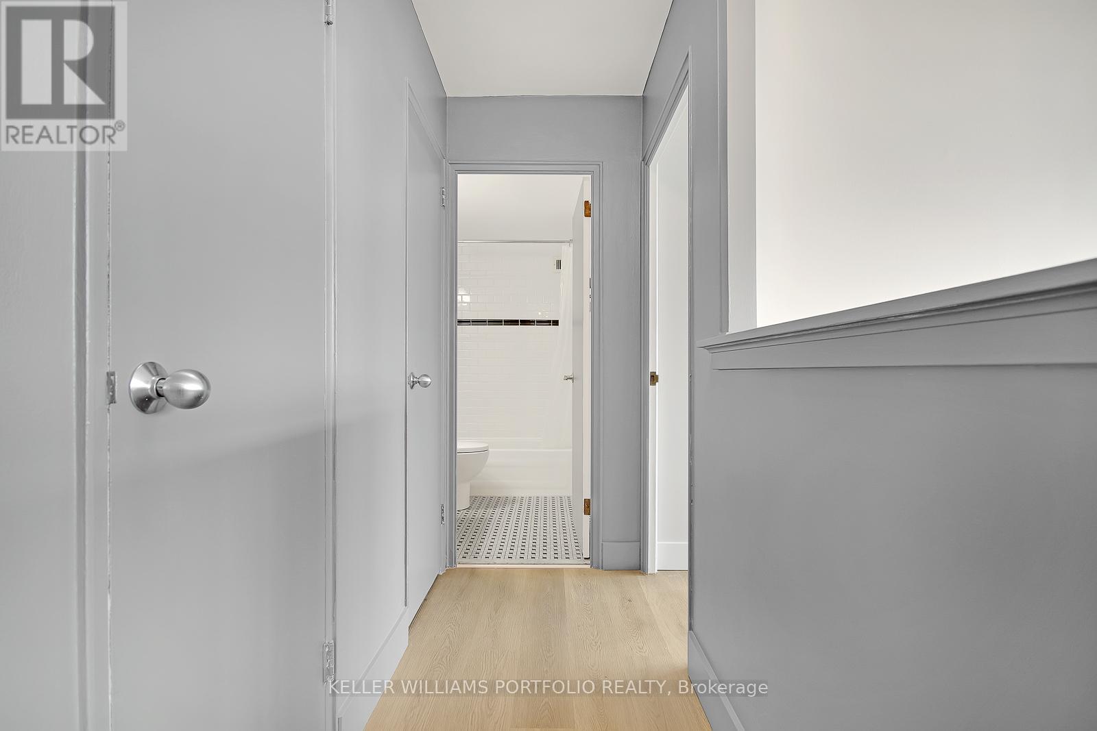 206 - 580 Christie Street, Toronto, Ontario  M6G 3E3 - Photo 12 - C12194742