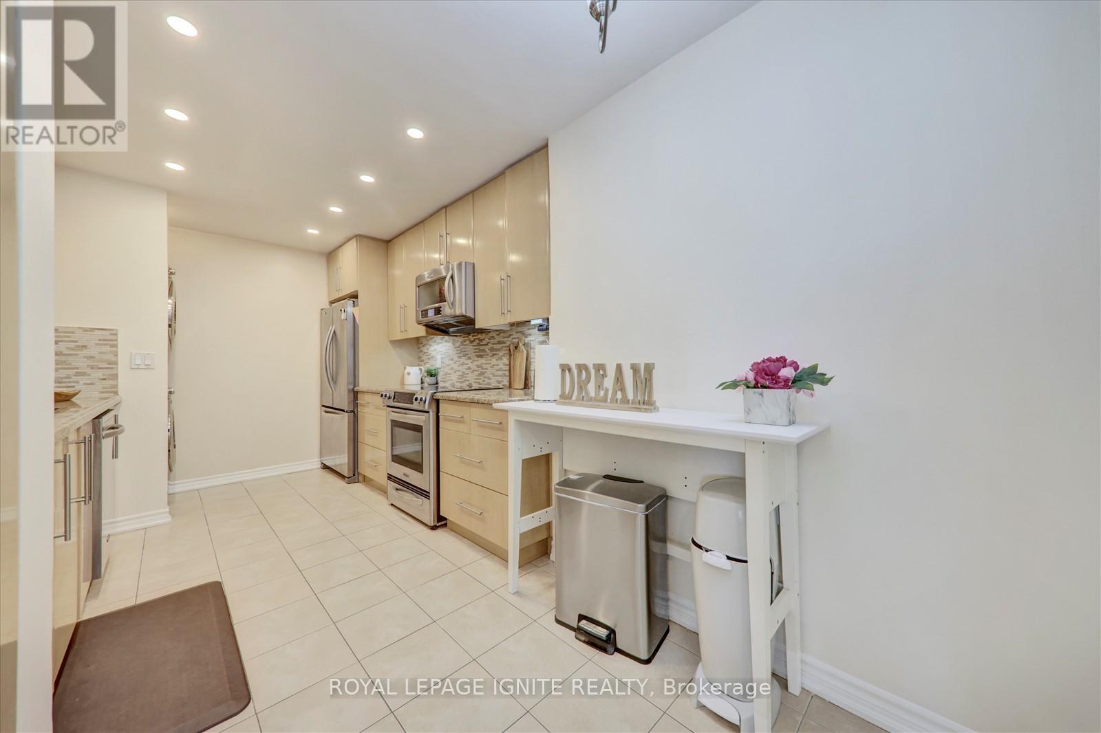 Ph 4 - 131 Torresdale Avenue, Toronto, Ontario  M2R 3T1 - Photo 23 - C12194909