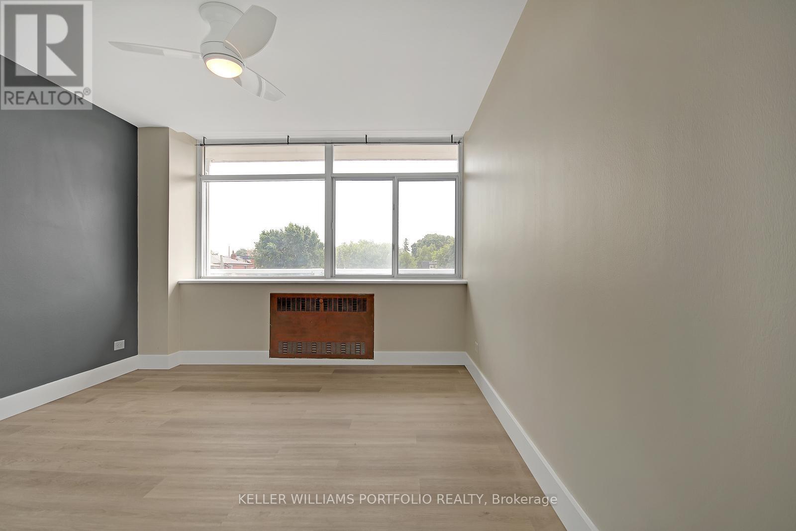 206 - 580 Christie Street, Toronto, Ontario  M6G 3E3 - Photo 13 - C12194742