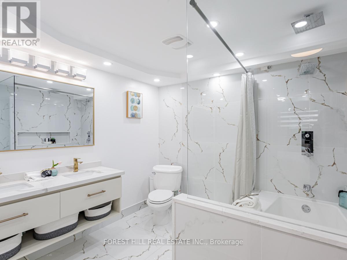 201 - 15 MCMURRICH STREET Toronto (Annex), ON M5R 3M6