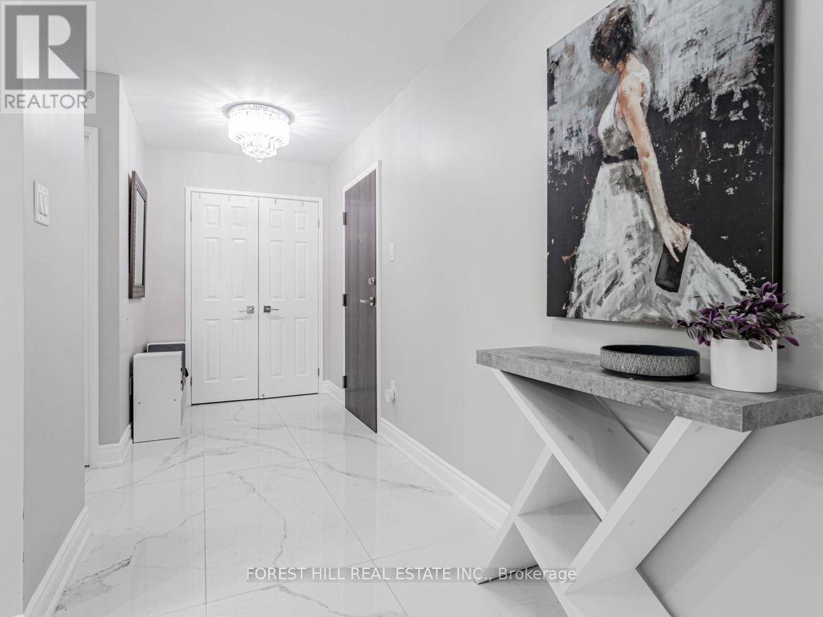 201 - 15 Mcmurrich Street, Toronto, Ontario  M5R 3M6 - Photo 4 - C12195013