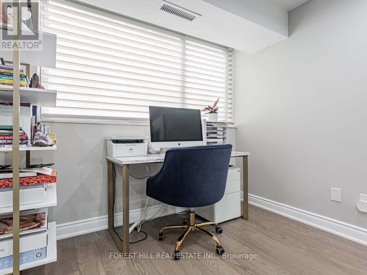 201 - 15 MCMURRICH STREET Toronto (Annex), ON M5R 3M6