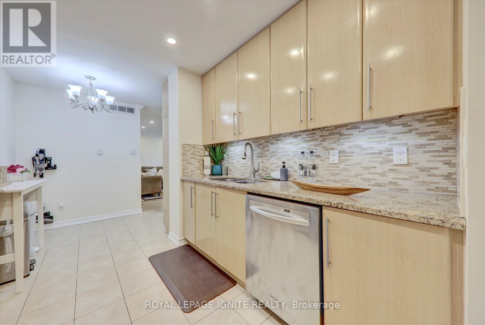 Ph 4 - 131 Torresdale Avenue, Toronto, Ontario  M2R 3T1 - Photo 27 - C12194909