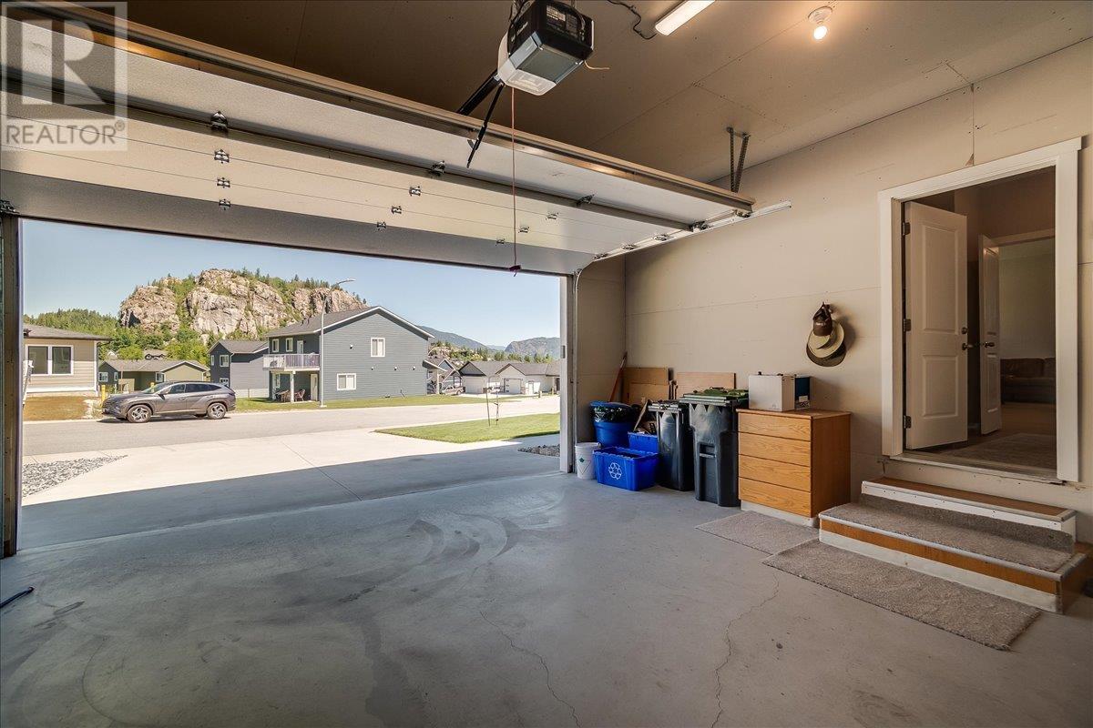 1504 Aspen Lane, Castlegar, British Columbia  V1N 4X8 - Photo 43 - 10350011