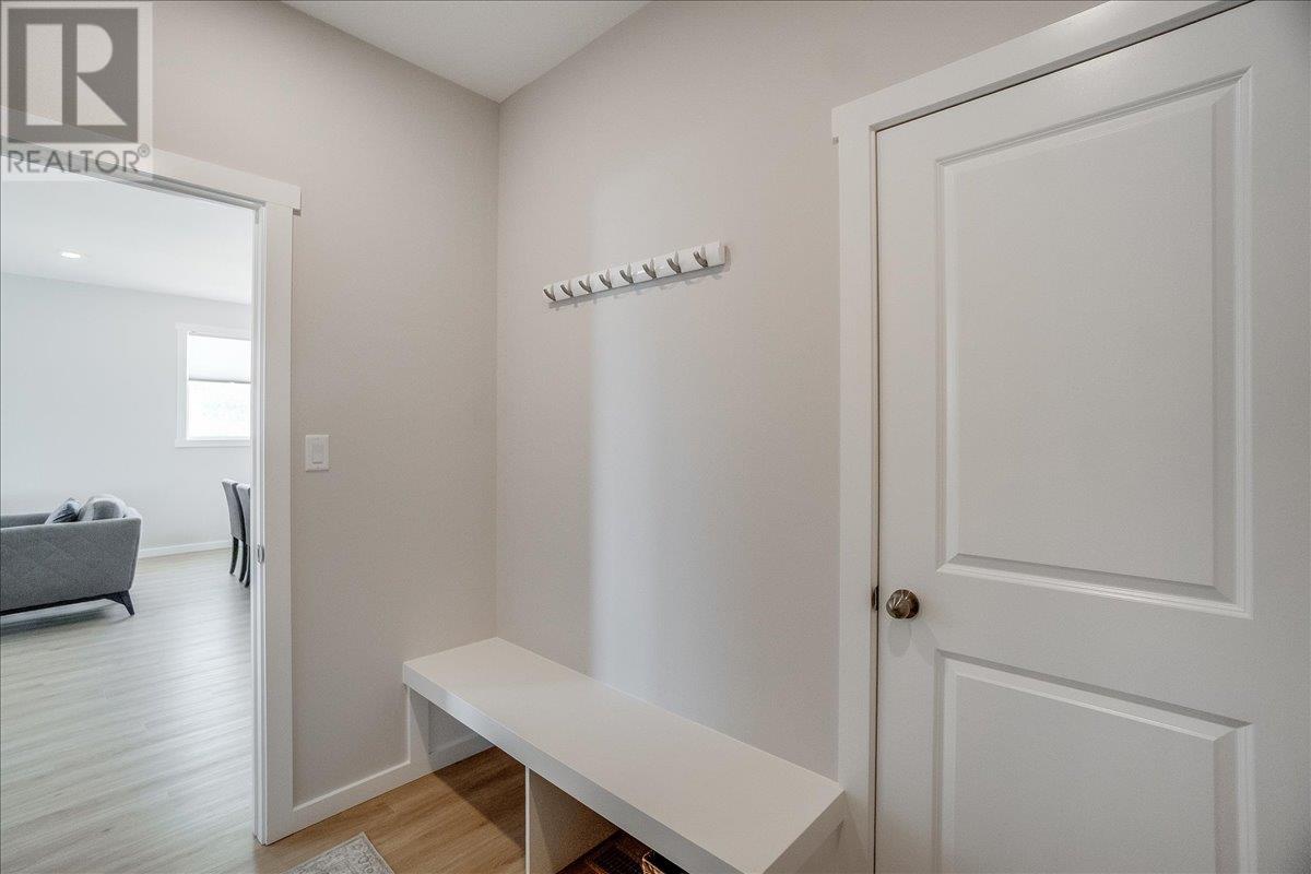 1504 Aspen Lane, Castlegar, British Columbia  V1N 4X8 - Photo 41 - 10350011
