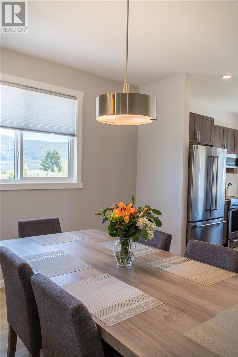 1504 Aspen Lane, Castlegar, British Columbia  V1N 4X8 - Photo 21 - 10350011