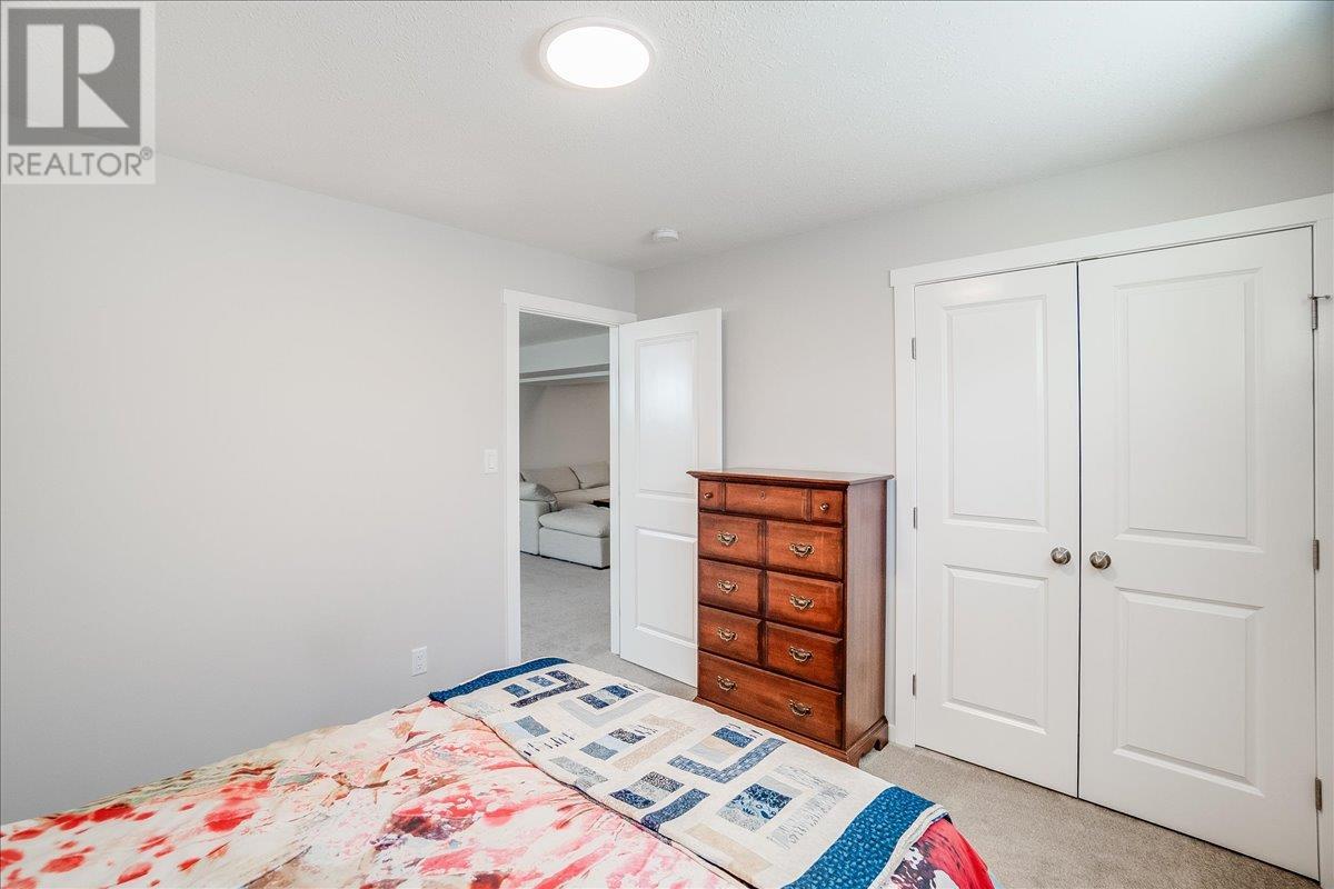 1504 Aspen Lane, Castlegar, British Columbia  V1N 4X8 - Photo 57 - 10350011