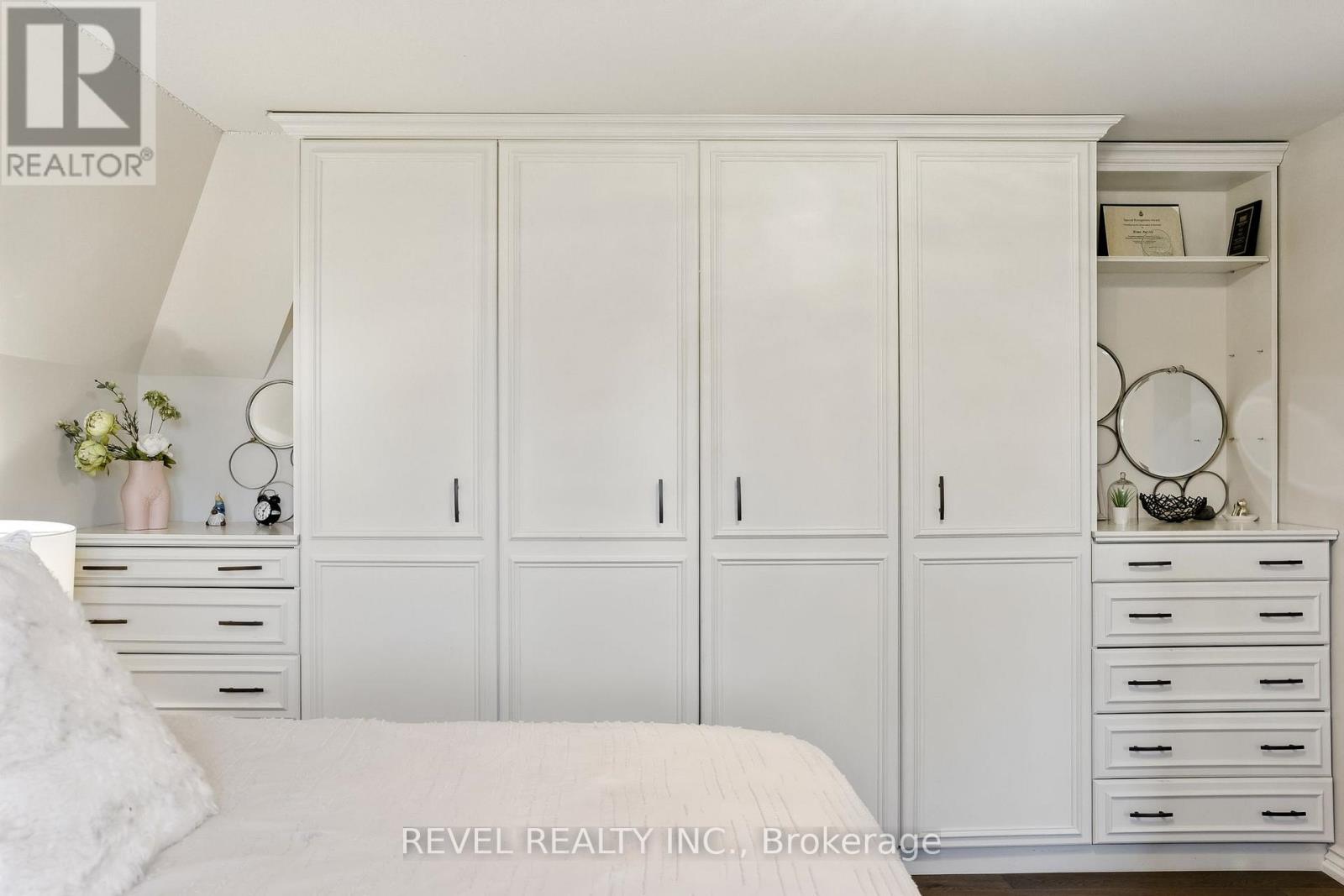 208 Carmichael Avenue, Toronto, Ontario  M5M 2X3 - Photo 32 - C12195032