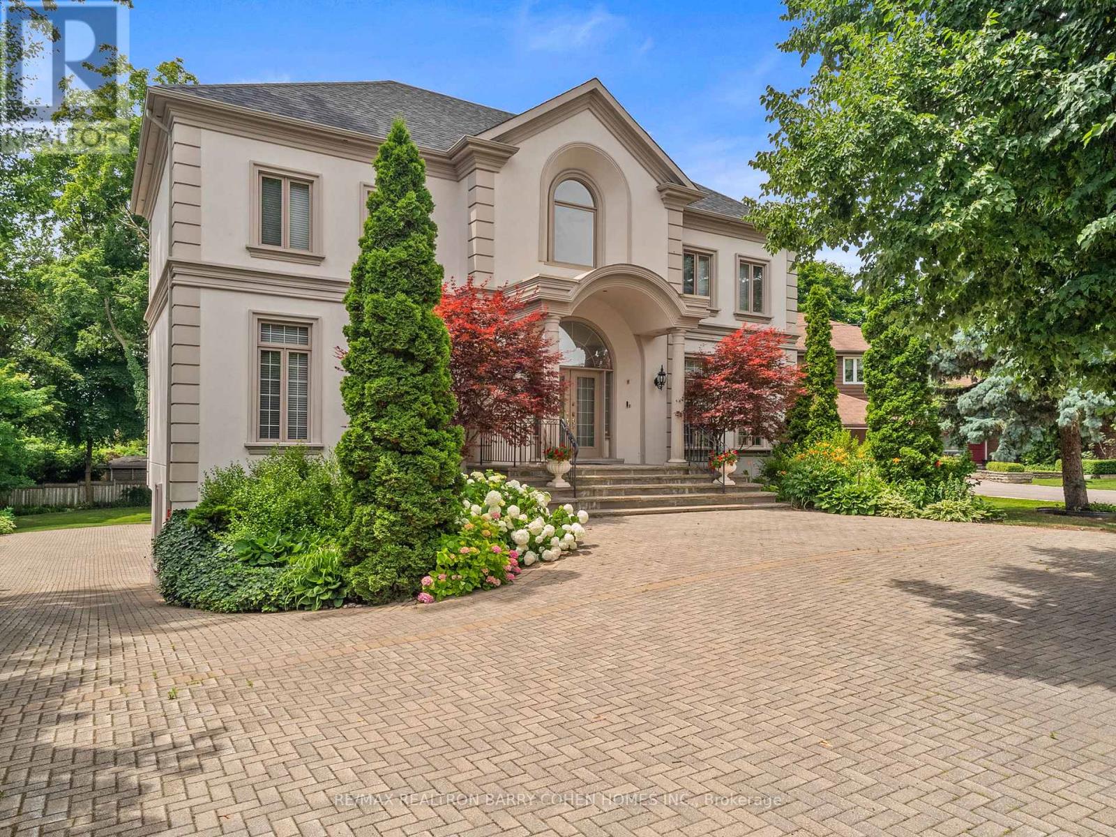 17 PADDOCK COURT, Toronto, Ontario
