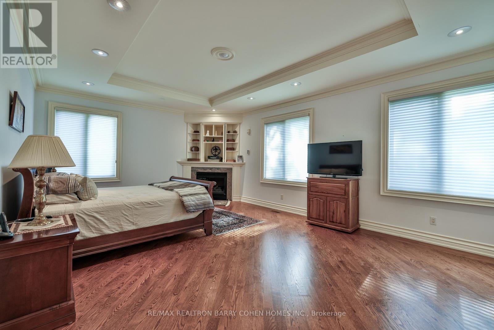 17 Paddock Court, Toronto, Ontario  M2L 2A7 - Photo 17 - C12195045