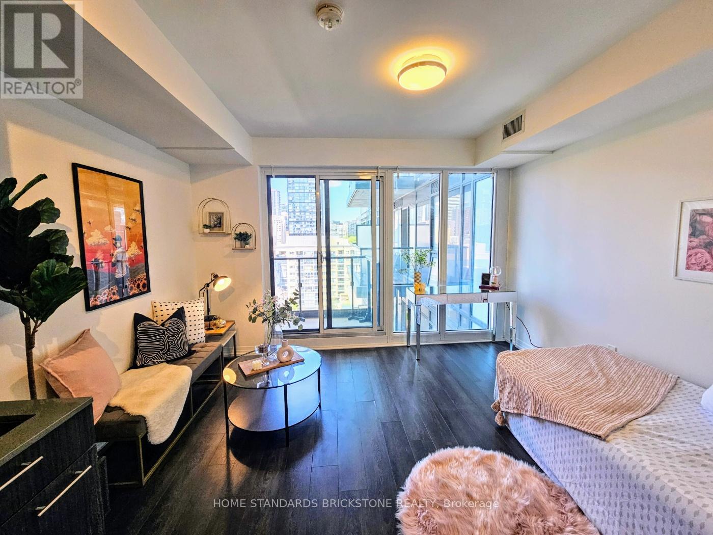 1205 - 251 Jarvis Street, Toronto, Ontario  M5B 0C3 - Photo 1 - C12194906