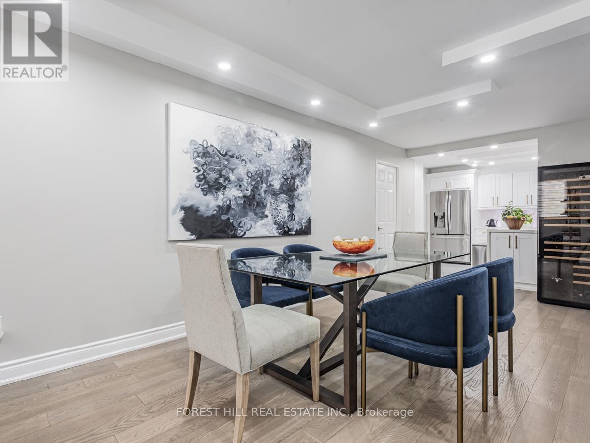 201 - 15 MCMURRICH STREET Toronto (Annex), ON M5R 3M6